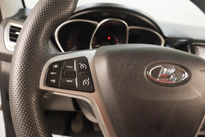 Седан ВАЗ (LADA) Vesta 2019 года, 909000 рублей, Челябинск