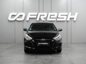 Седан Hyundai Solaris 2013 года, 819000 рублей, Воронеж