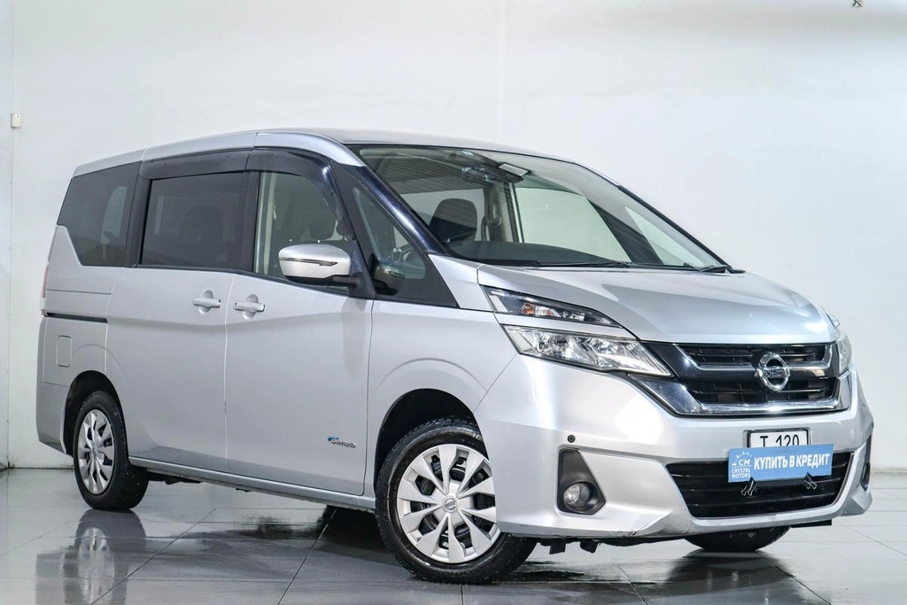 Минивэн Nissan Serena 2017 года, 1859000 рублей, Челябинск