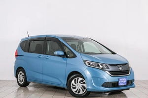 Минивэн Honda Freed 2019 года, 1499000 рублей, Красноярск