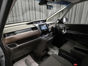 Минивэн Honda Freed 2019 года, 1480000 рублей, Красноярск