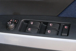 Минивэн Toyota Roomy 2017 года, 999000 рублей, Омск