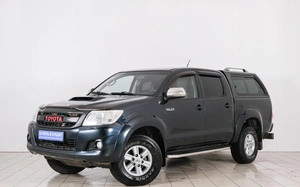 Пикап Toyota Hilux 2013 года, 2299000 рублей, Красноярск
