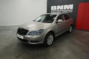 Хэтчбек Skoda Octavia 2011 года, 980000 рублей, Курск