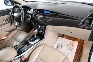 Седан Renault Latitude 2011 года, 819000 рублей, Красноярск