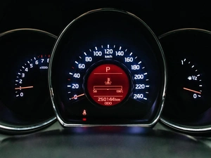 Хетчбэк Kia Ceed 2015 года, 1050000 рублей, Красноярск
