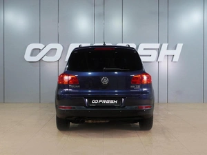 Внедорожник Volkswagen Tiguan 2011 года, 1449000 рублей, Воронеж