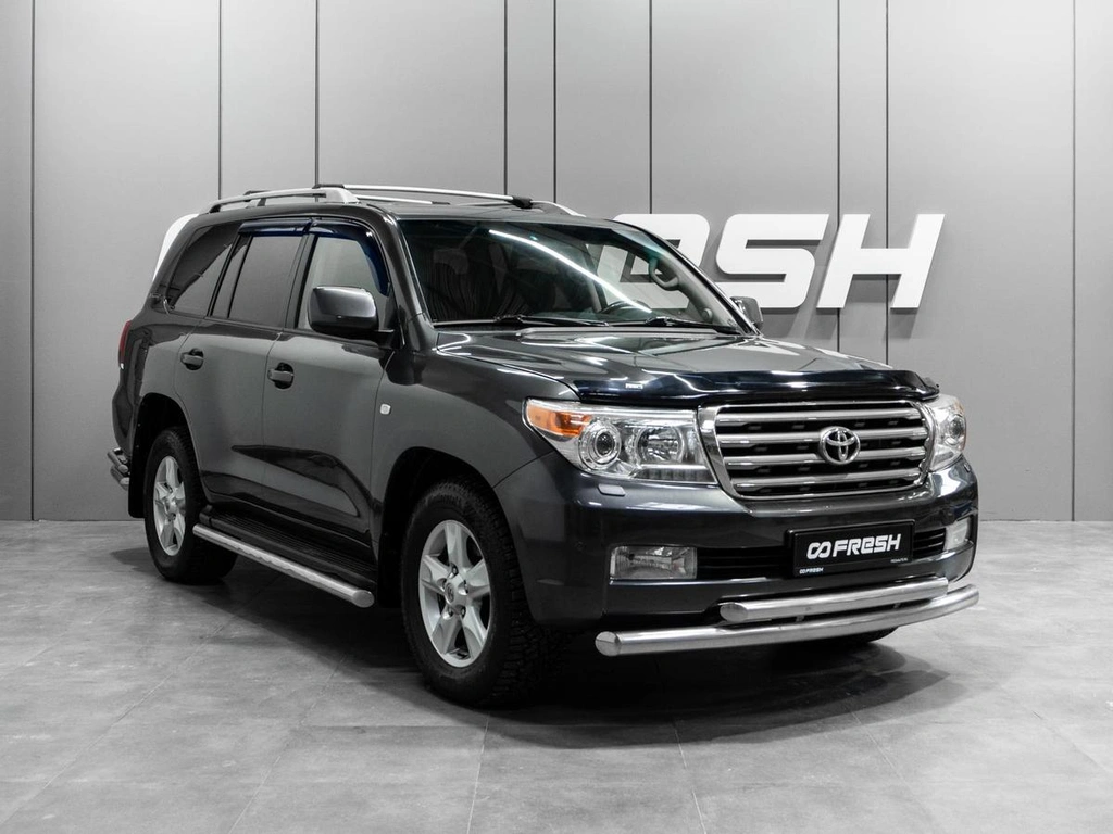 Внедорожник Toyota Land Cruiser 2011 года, 3519000 рублей, Тюмень