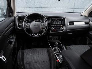 Внедорожник Mitsubishi Outlander 2018 года, 2145000 рублей, Краснодар