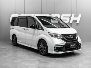 Минивэн Honda Stepwgn 2017 года, 2299000 рублей, Тюмень