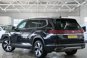 Внедорожник Volkswagen Teramont 2023 года, 5599000 рублей, Омск