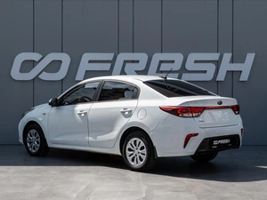 Седан Kia Rio 2019 года, 1330000 рублей, Краснодар