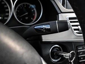 Седан Mercedes-benz E-класс 2015 года, 1639000 рублей, Кирилловка