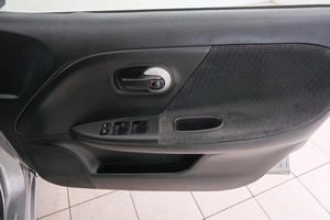 Хетчбэк Nissan Note 2010 года, 619000 рублей, Красноярск