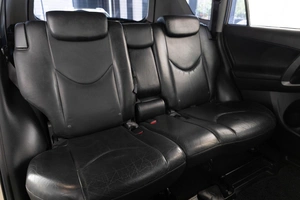 Внедорожник Toyota RAV4 2011 года, 1649000 рублей, Красноярск