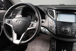 Седан Hyundai i40 2013 года, 899000 рублей, Оренбург