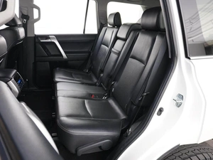 Внедорожник Toyota Land Cruiser Prado 2019 года, 5199365 рублей, Москва