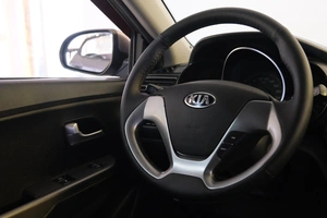 Седан Kia Rio 2015 года, 989000 рублей, Омск