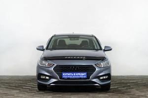 Седан Hyundai Solaris 2019 года, 1399000 рублей, Сургут