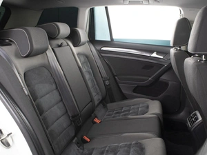 Универсал Volkswagen Golf 2014 года, 1090000 рублей, Омск