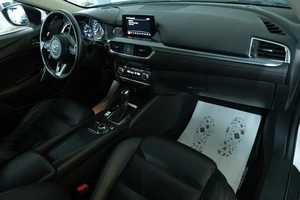 Седан Mazda 6 2016 года, 1899000 рублей, Омск