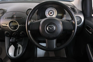 Хетчбэк Mazda Demio 2007 года, 599000 рублей, Омск