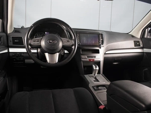 Универсал Subaru Legacy 2010 года, 1250000 рублей, Омск