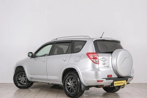 Внедорожник Toyota RAV4 2012 года, 1749000 рублей, Красноярск