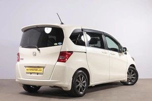 Минивэн Honda Freed 2010 года, 999000 рублей, Новосибирск
