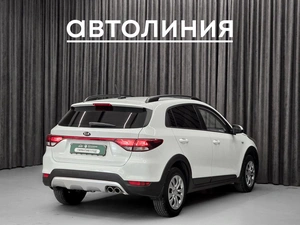 Хетчбэк Kia Rio X-Line 2018 года, 1290000 рублей, Красноярск