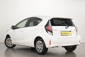 Хетчбэк Toyota Aqua 2020 года, 1399000 рублей, Челябинск