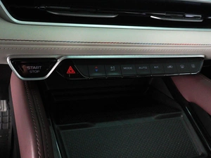 Внедорожник Geely Monjaro 2023 года, 3250000 рублей, Минеральные Воды