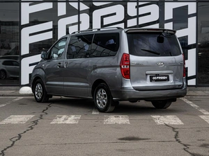 Минивэн Hyundai Grand Starex 2012 года, 1680000 рублей, Краснодар