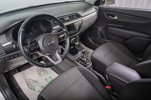 Хетчбэк Kia Rio X-Line 2019 года, 1499000 рублей, Томск