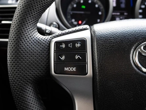 Внедорожник Toyota Land Cruiser Prado 2015 года, 3250000 рублей, Краснодар