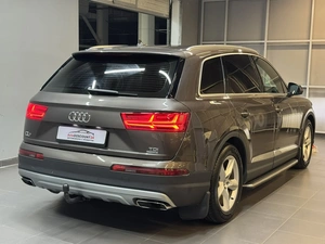 Внедорожник Audi Q7 2016 года, 3697000 рублей, Красноярск