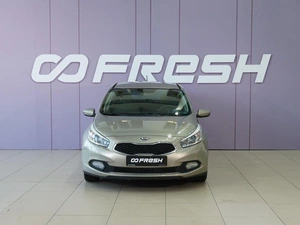 Хетчбэк Kia Ceed 2012 года, 818000 рублей, Тверь