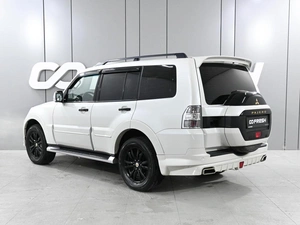 Внедорожник Mitsubishi Pajero 2019 года, 3550000 рублей, Аксай