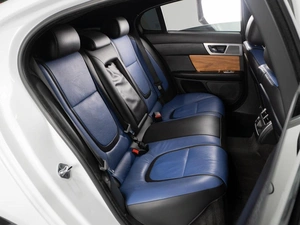 Седан Jaguar XF 2014 года, 1173070 рублей, Тюмень