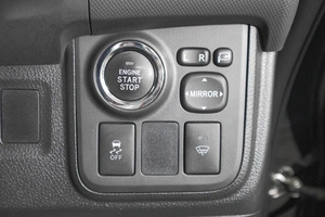 Минивэн Toyota Wish 2016 года, 1749000 рублей, Кемерово