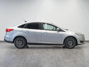 Хетчбэк Ford Focus 2018 года, 979000 рублей, Саратов