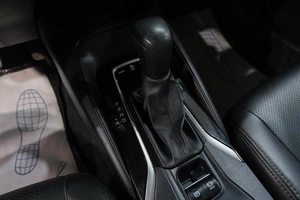 Седан Toyota Corolla 2019 года, 1599000 рублей, Новокузнецк
