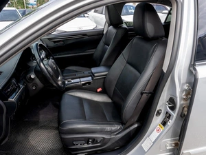 Седан Lexus ES 2013 года, 2299000 рублей, Саратов