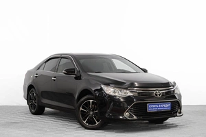 Седан Toyota Camry 2017 года, 2159000 рублей, Барнаул