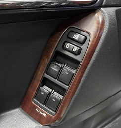 Внедорожник Toyota Land Cruiser Prado 2014 года, 3400000 рублей, Красноярск