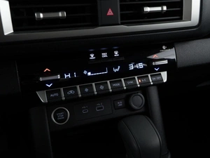 Пикап Mitsubishi L200 2025 года, 5549999 рублей, Москва