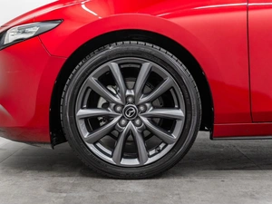 Хетчбэк Mazda 3 2019 года, 1750000 рублей, Красноярск