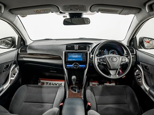 Седан Toyota Allion 2017 года, 1550000 рублей, Красноярск