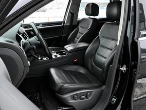 Внедорожник Volkswagen Touareg 2011 года, 2050000 рублей, Волгоград