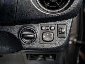 Хетчбэк Toyota Vitz 2019 года, 1000000 рублей, Красноярск
